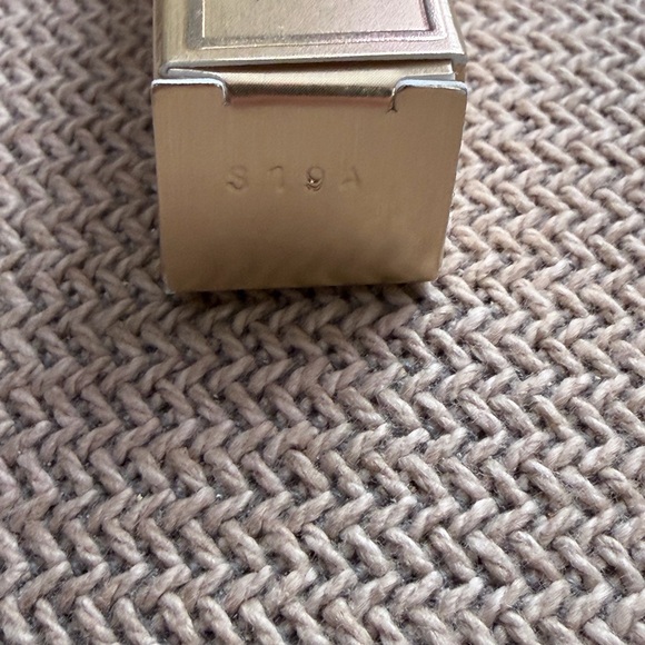 Stila Pixel Perfect Concealer - Deep 1 - Picture 7 of 8